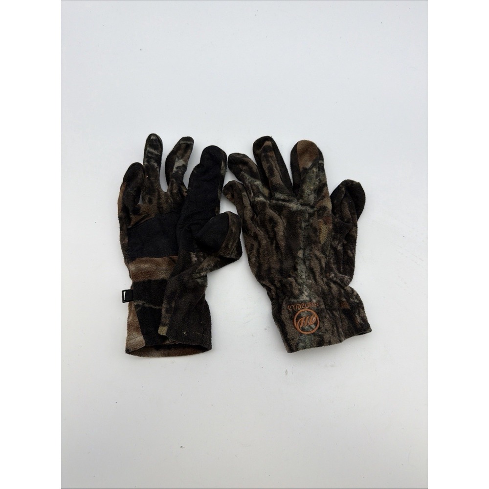 Manzella Ranger hunting gloves feature a camouflage pattern L/xl